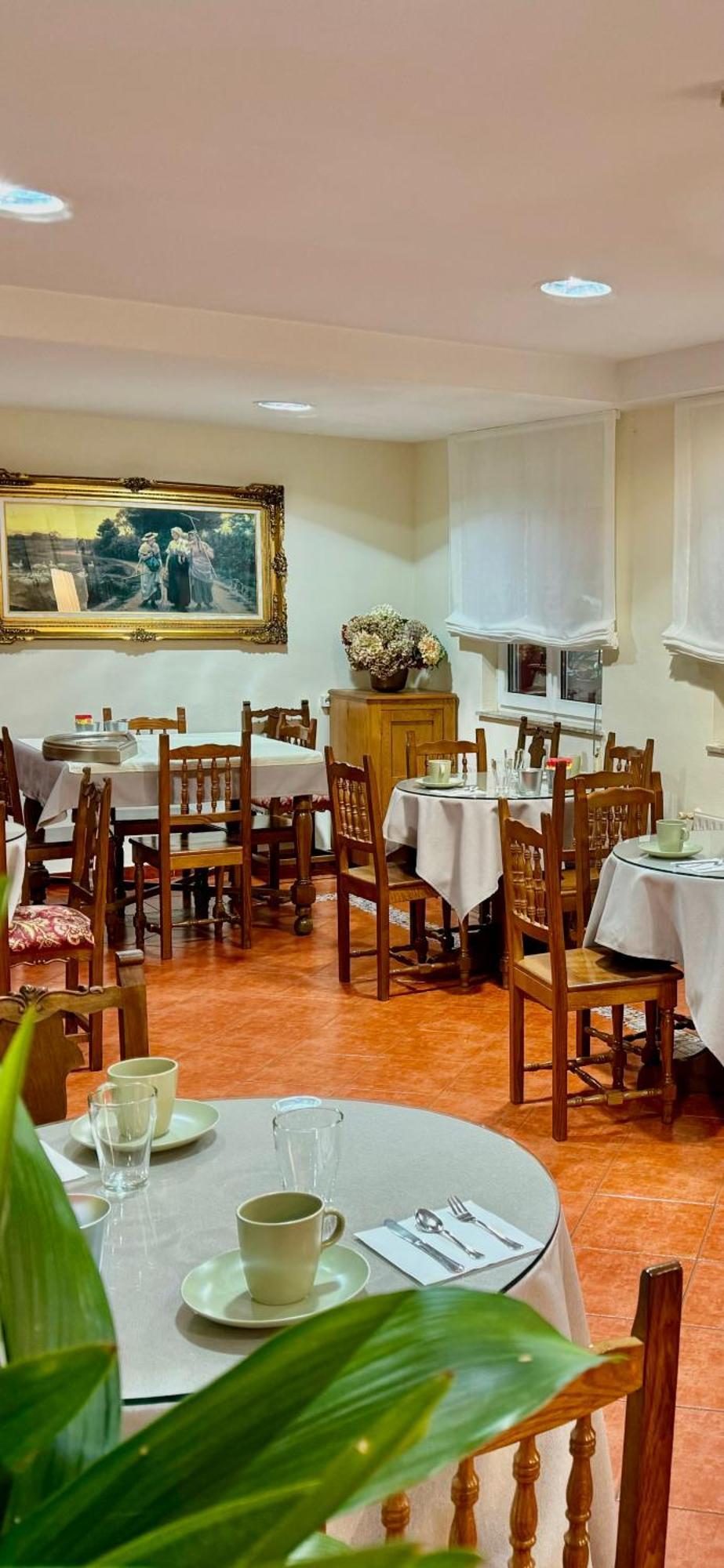 Hotel La Rivera Arenas De Cabrales Dış mekan fotoğraf