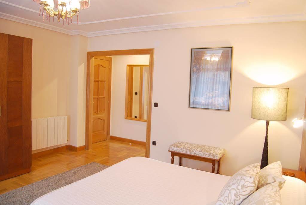 Hotel La Rivera Arenas De Cabrales Dış mekan fotoğraf